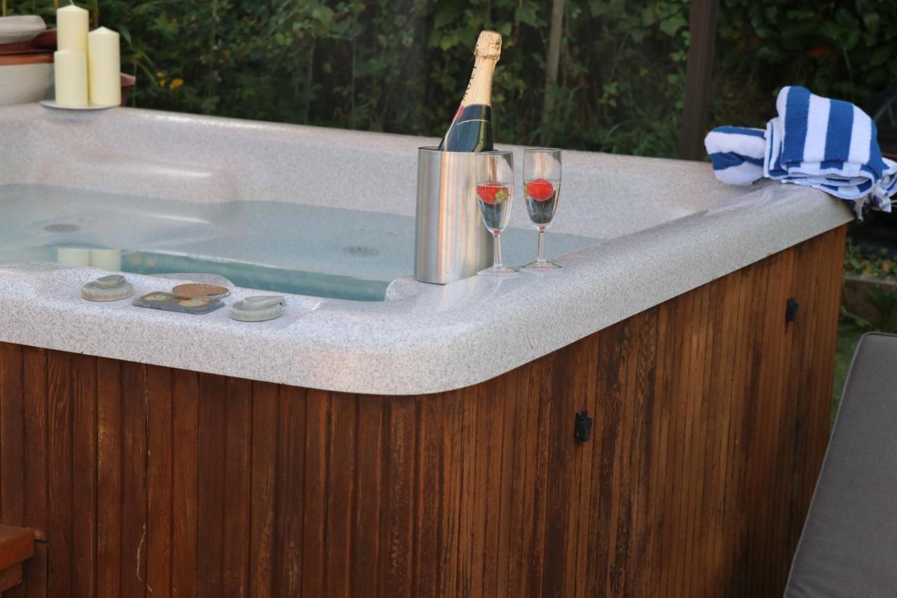 Palm 1 Park Home With Hot Tub Swanage Kültér fotó